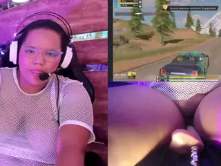 Mhia-Rey's Live Sex Cam Show