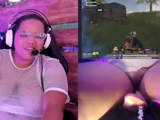 Mhia-Rey's Live Sex Cam Show
