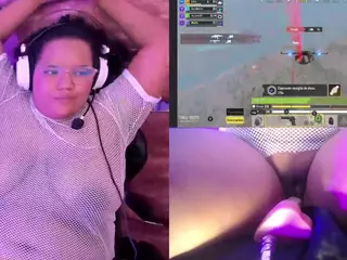 Mhia-Rey's Live Sex Cam Show