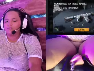 Mhia-Rey's Live Sex Cam Show