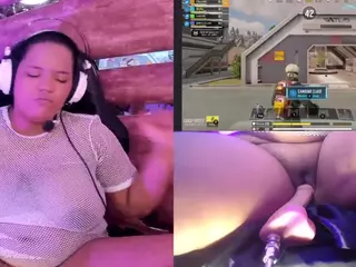 Mhia-Rey's Live Sex Cam Show