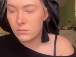 TheLittleBambii's Live Sex Cam Show