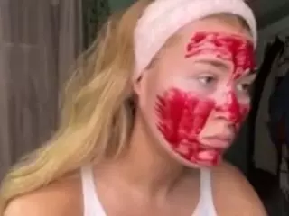 TheLittleBambii's Live Sex Cam Show