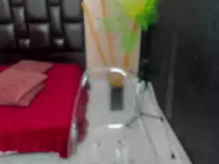 Alanabonny's Live Sex Cam Show