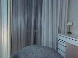 Kira's Live Sex Cam Show
