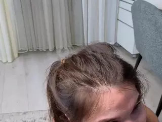 Kira's Live Sex Cam Show