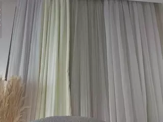 Kira's Live Sex Cam Show