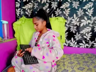 indiansumaya's Live Sex Cam Show