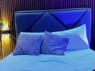 malu-03x's Live Sex Cam Show