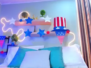 Nix-Peach's Live Sex Cam Show