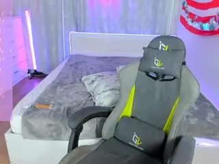 AleksaCandy's Live Sex Cam Show