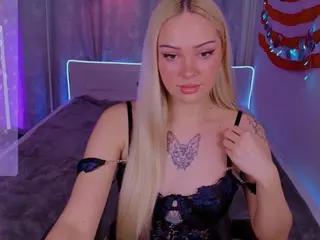 AleksaCandy's Live Sex Cam Show
