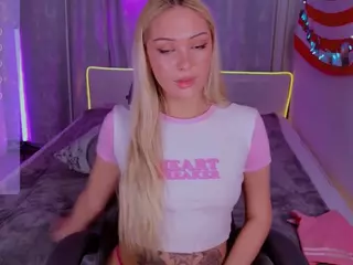 AleksaCandy's Live Sex Cam Show