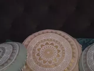 LucyLexton's Live Sex Cam Show