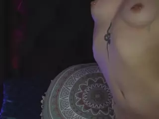 LucyLexton's Live Sex Cam Show