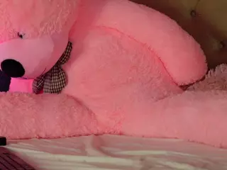 LucyLexton's Live Sex Cam Show