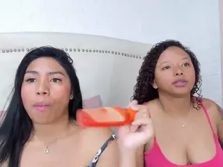 MelanyAndRizos's Live Sex Cam Show