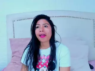 MelanyAndRizos's Live Sex Cam Show