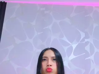 YesyHills's Live Sex Cam Show