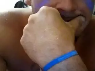 Streetkinkyliciois's Live Sex Cam Show