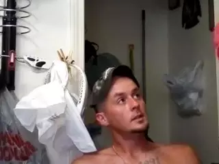 Streetkinkyliciois's Live Sex Cam Show