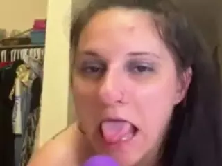 Streetkinkyliciois's Live Sex Cam Show
