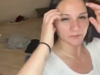 Streetkinkyliciois's Live Sex Cam Show