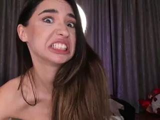 SilviaNappi's Live Sex Cam Show