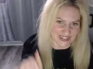 Bellastar84's Live Sex Cam Show