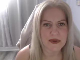 Bellastar84's Live Sex Cam Show