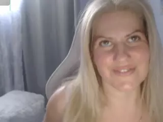 Bellastar84's Live Sex Cam Show