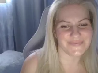 Bellastar84's Live Sex Cam Show