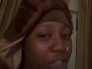 dede19's Live Sex Cam Show