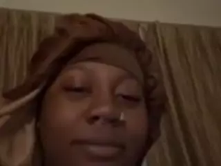 dede19's Live Sex Cam Show