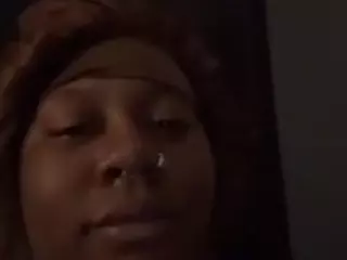 dede19's Live Sex Cam Show