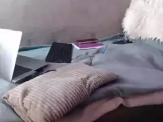 GoddessMonicaNylon's Live Sex Cam Show