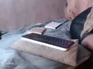 GoddessMonicaNylon's Live Sex Cam Show