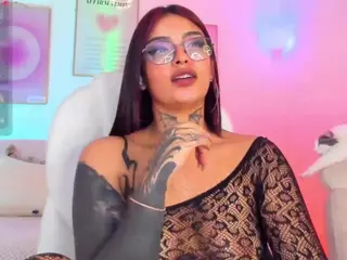 Hinata-01's Live Sex Cam Show