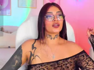 Hinata-01's Live Sex Cam Show