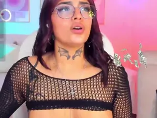 Hinata-01's Live Sex Cam Show