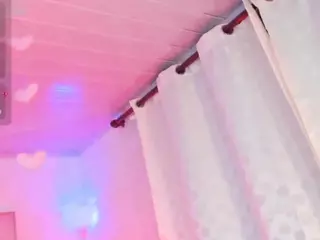 Hinata-01's Live Sex Cam Show