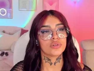 Hinata-01's Live Sex Cam Show
