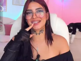 Hinata-01's Live Sex Cam Show