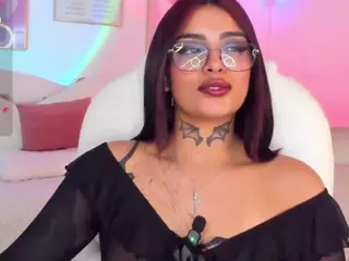 Hinata-01's Live Sex Cam Show