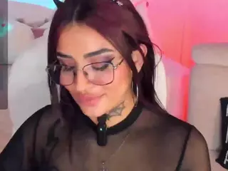 Hinata-01's Live Sex Cam Show