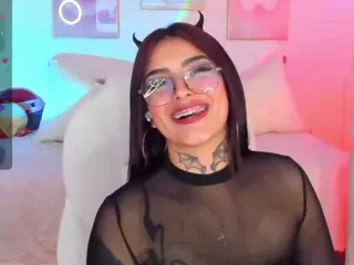 Hinata-01's Live Sex Cam Show