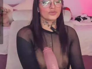 Hinata-01's Live Sex Cam Show