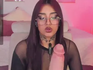 Hinata-01's Live Sex Cam Show
