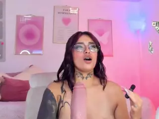 Hinata-01's Live Sex Cam Show