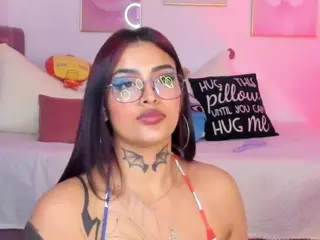 Hinata-01's Live Sex Cam Show